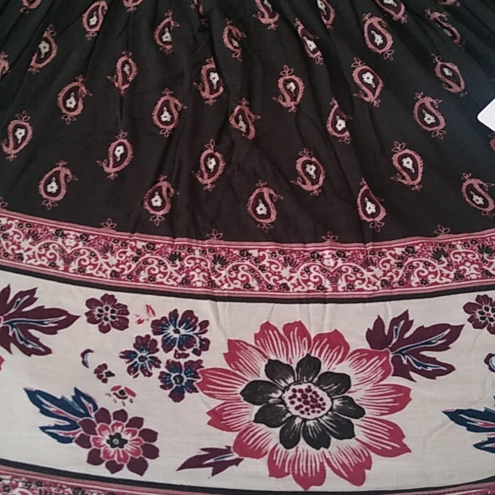 Coco + Jaimeson Off the Shoulder Top - Picture 5 of 8